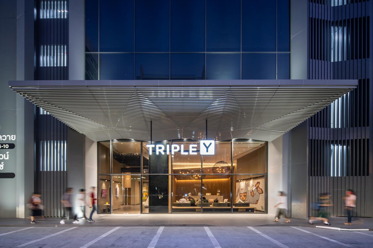 Triple Y Hotel Bangkok Exterior photo